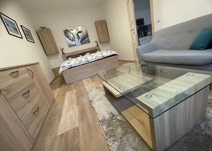 Rocky Apartment